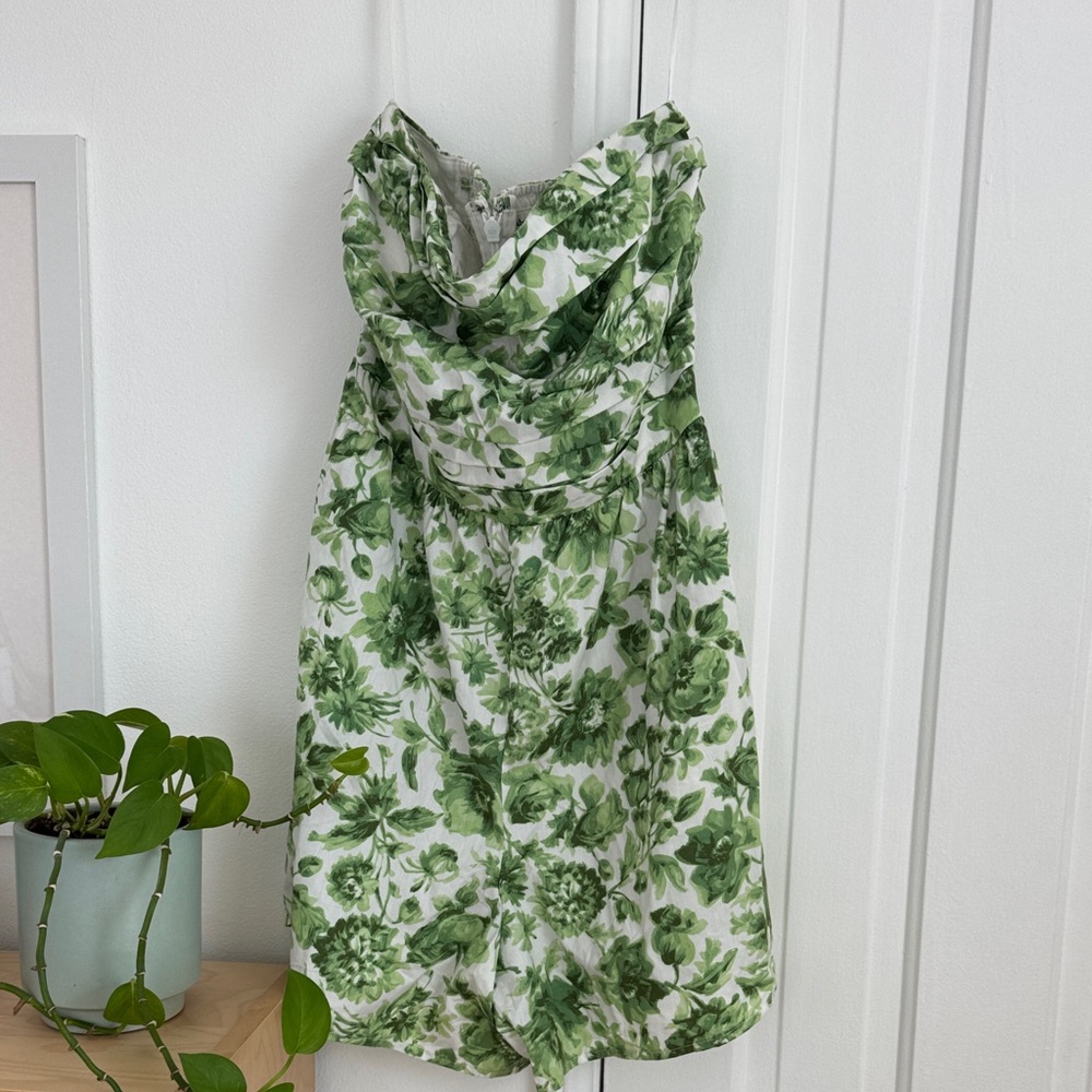 Abercrombie & Fitch Strapless Green Floral Romper